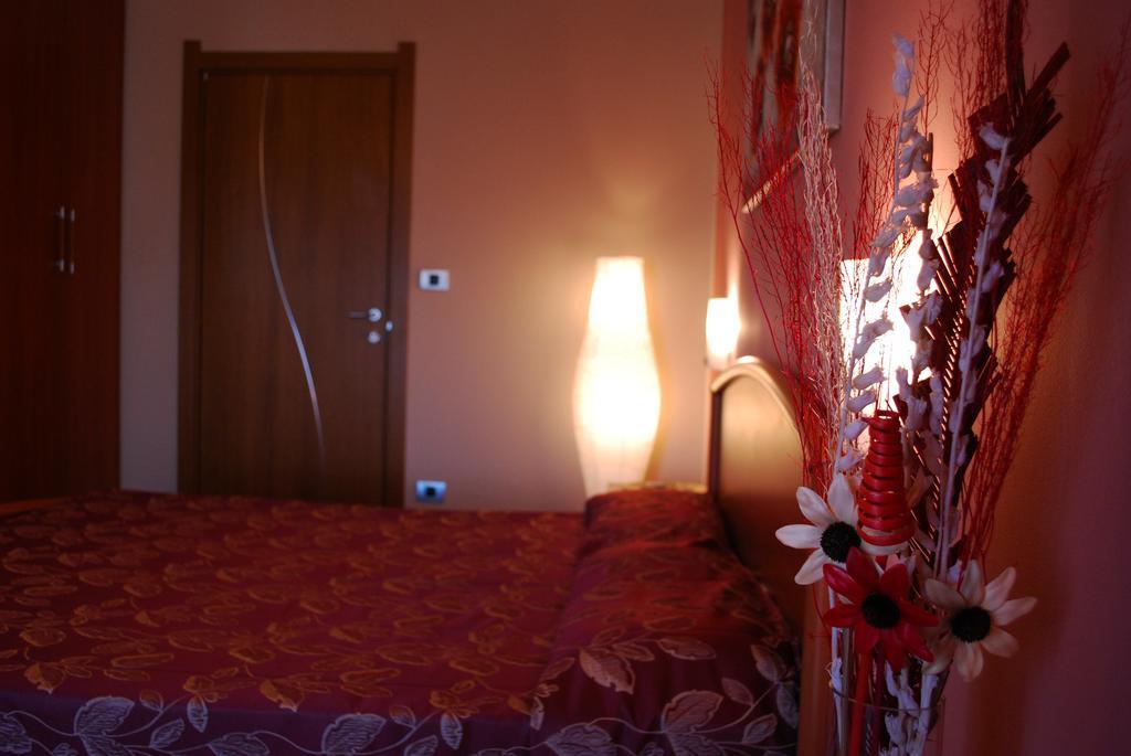 Un Letto A Casteddu Hotel กาญารี ภายนอก รูปภาพ